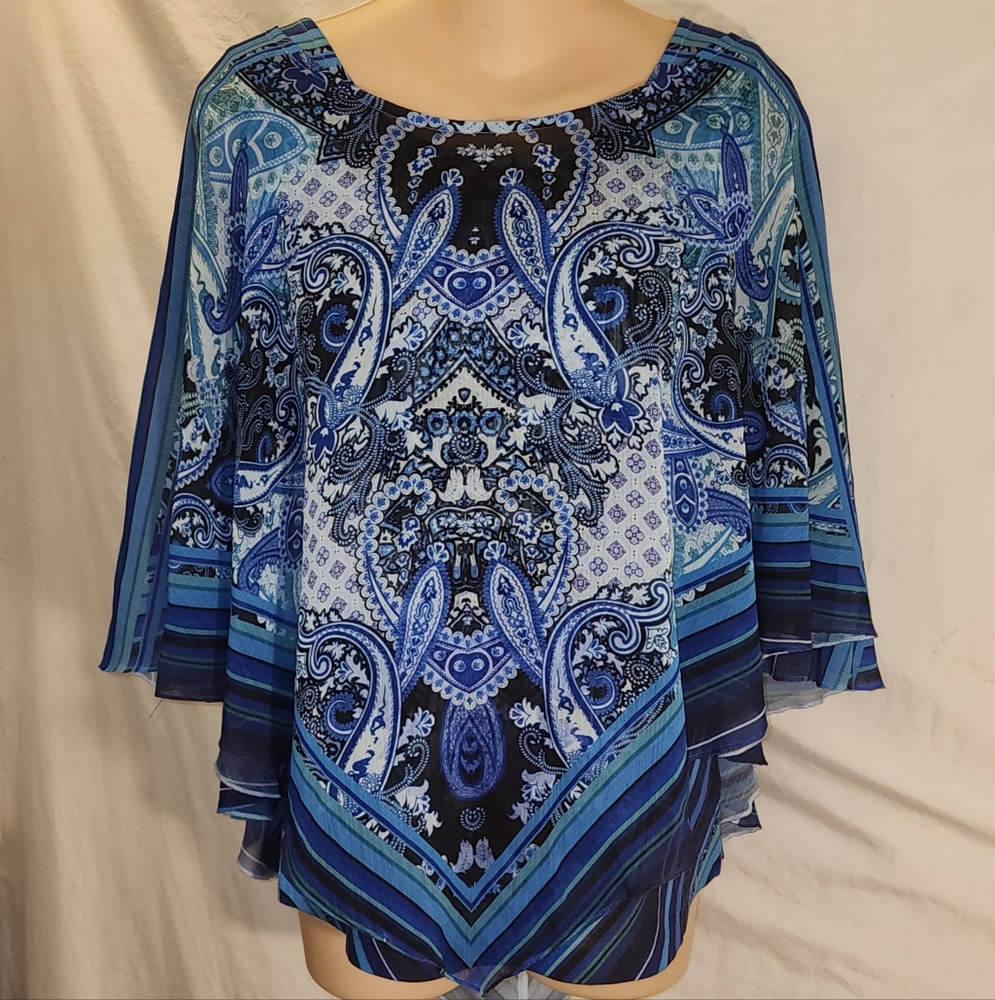 2 Peice  LG. Blue Paisley design tank top & ponch made by One World.